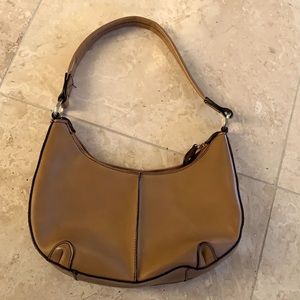 Cute Y2K mini shoulder bag in brown